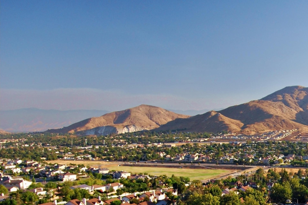 Sell Your House For Cash in Jurupa Valley CA 2